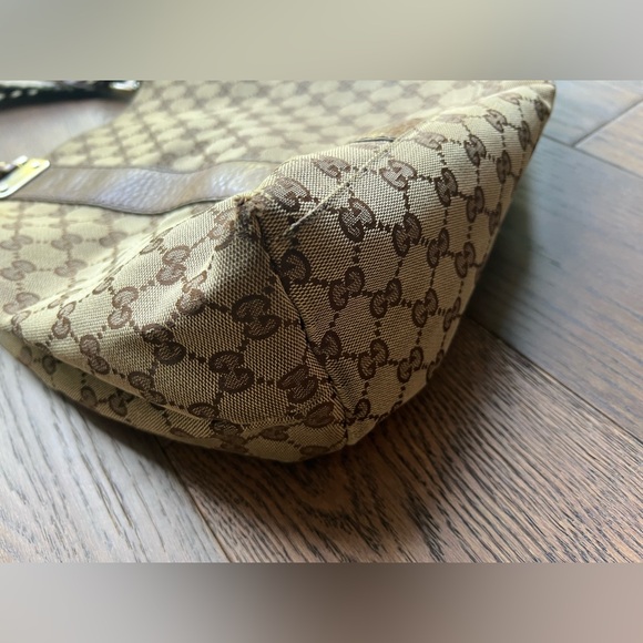 Authentic rare Gucci bamboo shoulder bag - Picture 2 of 16